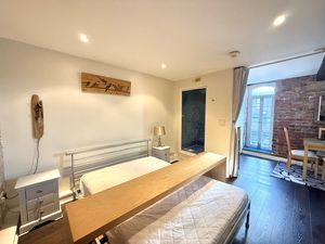 Photo 4- click for photo gallery